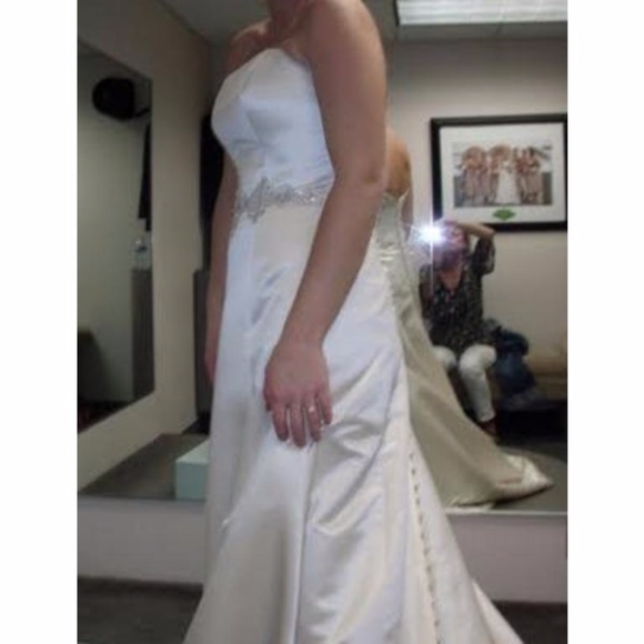 Michelle Roth -Mariah wedding dress - Picture 7 of 8